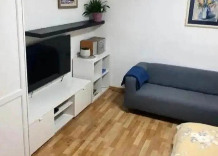Cozy Near Hospital Lejlighed Split